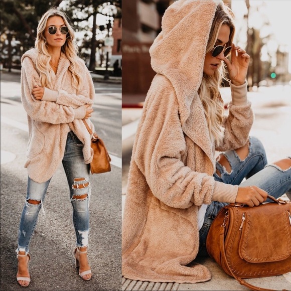 Sweaters - ✨LAST ONE✨🎁🎁 Taupe Soft Faux Fur Cardigan 🎁🎁